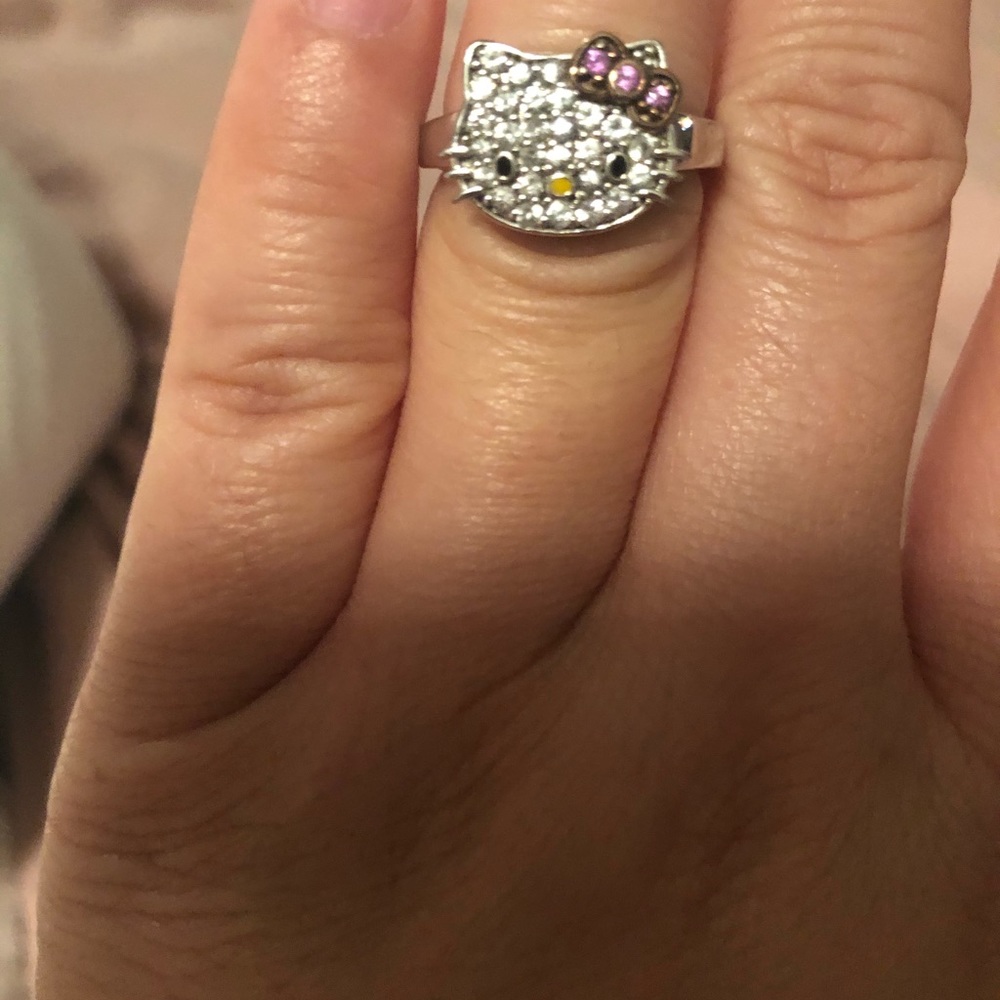 💝White Gold Hello Kitty Ring💝